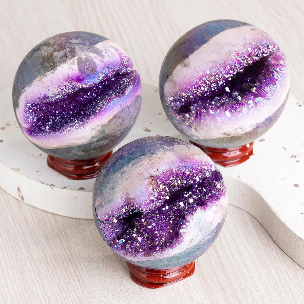 SUNYIK 61-70mm Purple Titanium Coated Quartz Geode Ball Sphere with Stand Crystal Opening Cornucopia Orb Ball Cluster Specimen Display for Decor Feng Shui Meditation