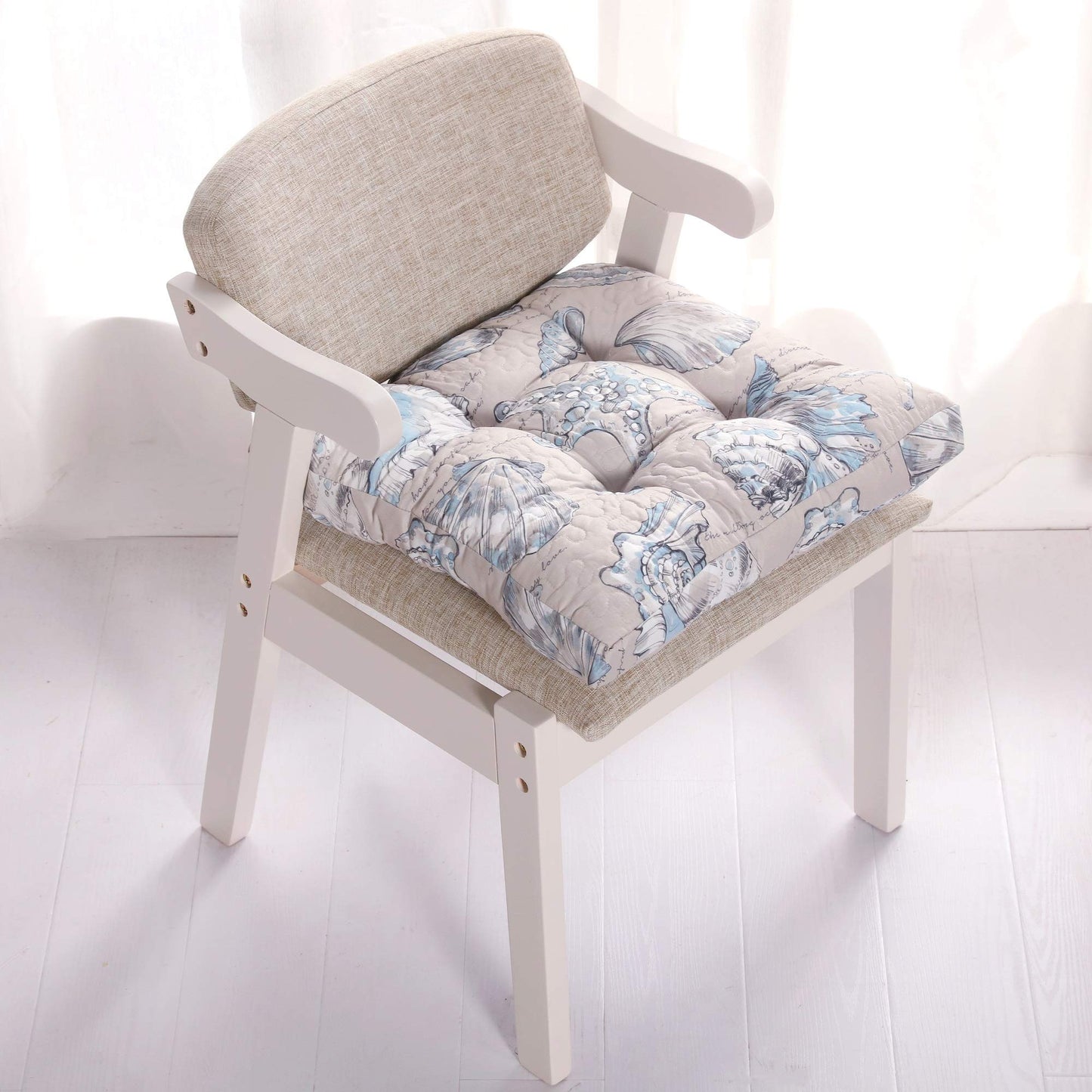 Greenland Home Triple-Cushioned 18x18-inch Chair Pad - Seat Cushion, Single, Cruz