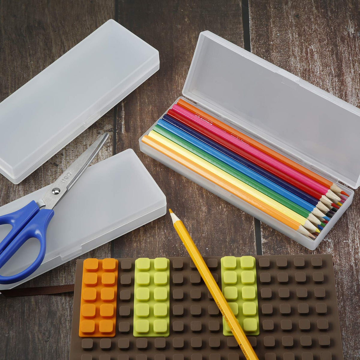 Chinco 4 Pieces Plastic Pencil Case Plastic Stationery Case with Hinged Lid and Snap Closure for Pencils, Pens, Drill Bits, Office Supplies (White)