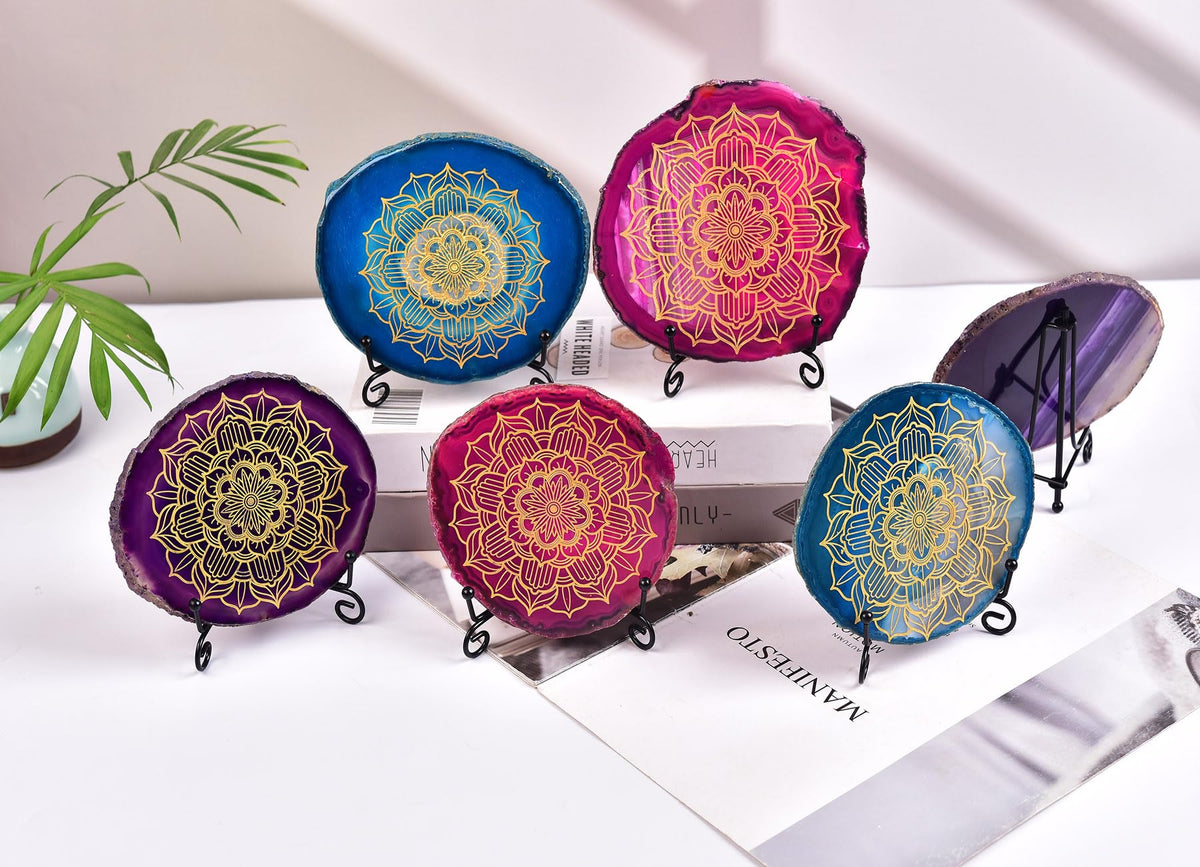AMOYSTONE Spiritual Decor - Laser Engraved Mandala on Natural Agate Slice in Blue, 4-5" with Foldable Stand