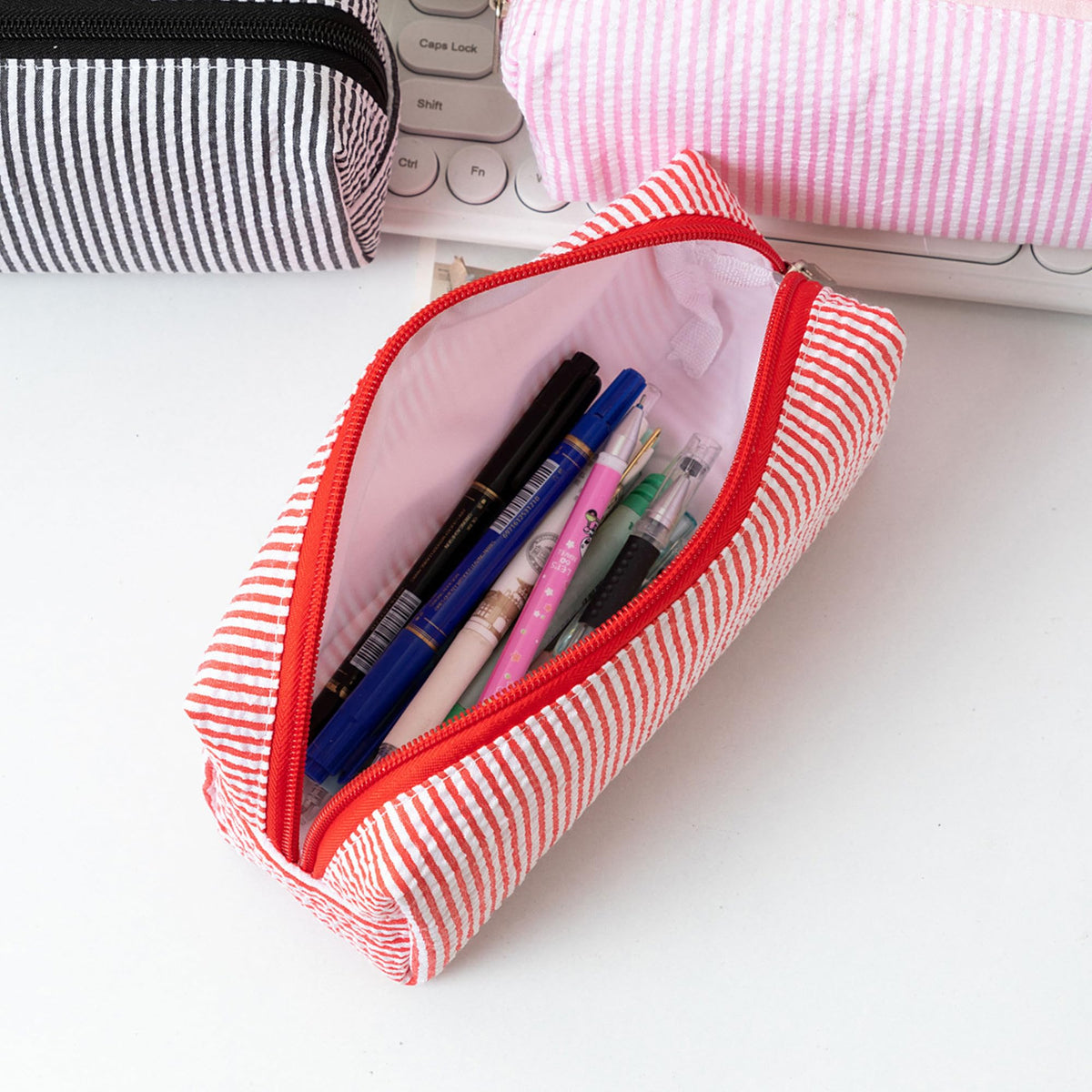 OZAOZ Cute Pencil Case Capacity Pencil Pouch Aesthetic Pen Bag Office Stationery Organizer Simple Sturdy Multifunctional Cosmetic Pouch (purple)