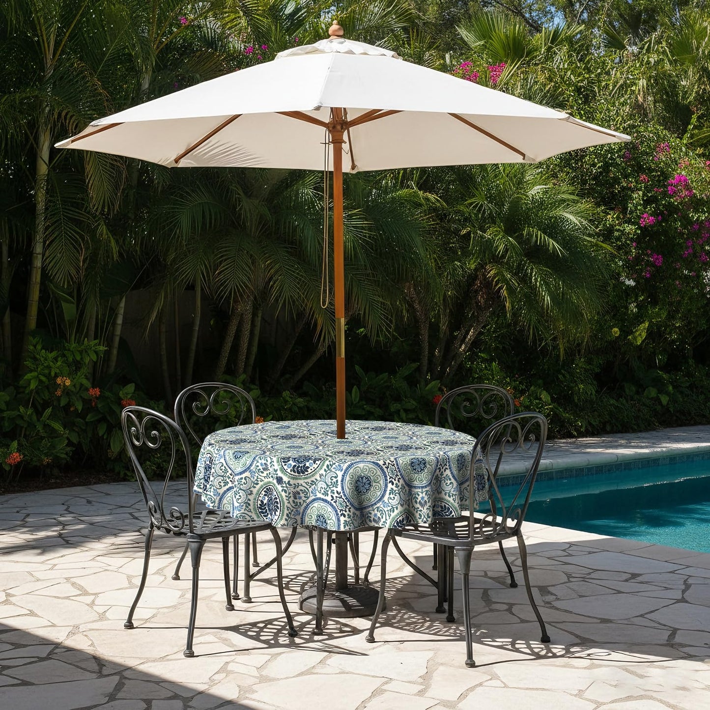 LVTXIII Round Outdoor Tablecloth with Umbrella Hole and Zipper, Water-Repellent 60 Inch Patio Table Cover for Bistro, Garden, Patio & Picnic, Coastal Medallion