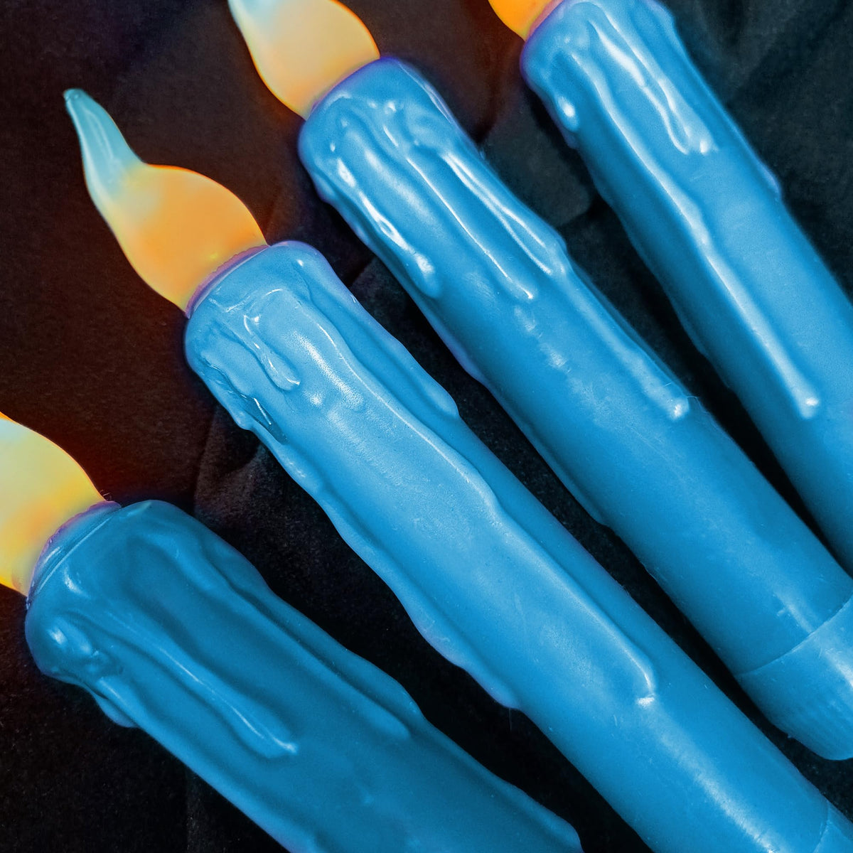 Gedengni Magical Candlesticks Flameless Taper Candle, 4pcs Real Wax LED Tapered Candles Remote Dipped Candle 6inch Battery Chandelier for Enchanting Weddings and Harry Potter Inspired Vigils(Blue)