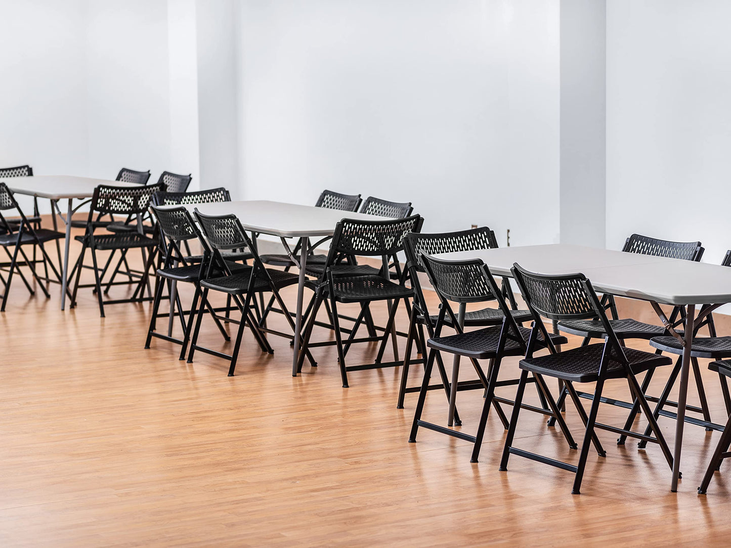 National Public Seating 1410 Airflex Series Premium Polypropylene Folding Chair - Black Pack of 4