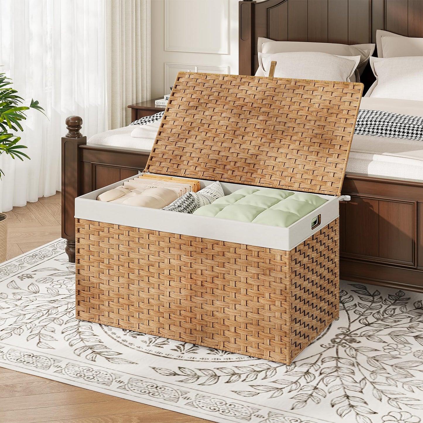 HOOBRO Storage Basket with Lid, 42.3 Gallon (160L) Wicker Basket, Handwoven Blanket Storage Basket with Handles, Metal Frame and Soft Lining, Foldable for Bedroom, Laundry Room, Natural NL216CW01