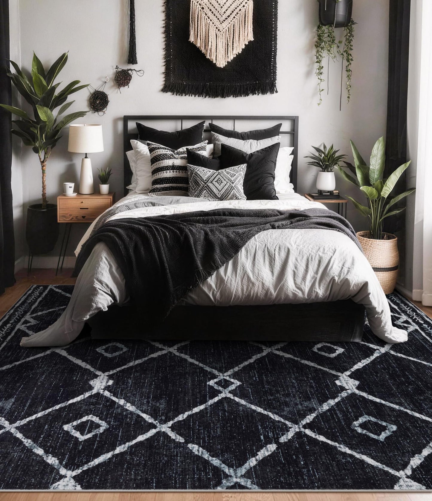YIHOUSE Moroccan Rugs for Living Room, 6x9 Black and White Aztec Area Rug, Western Geometric Soft Low-Pile Washable Rugs for Bedroom, Dining Room