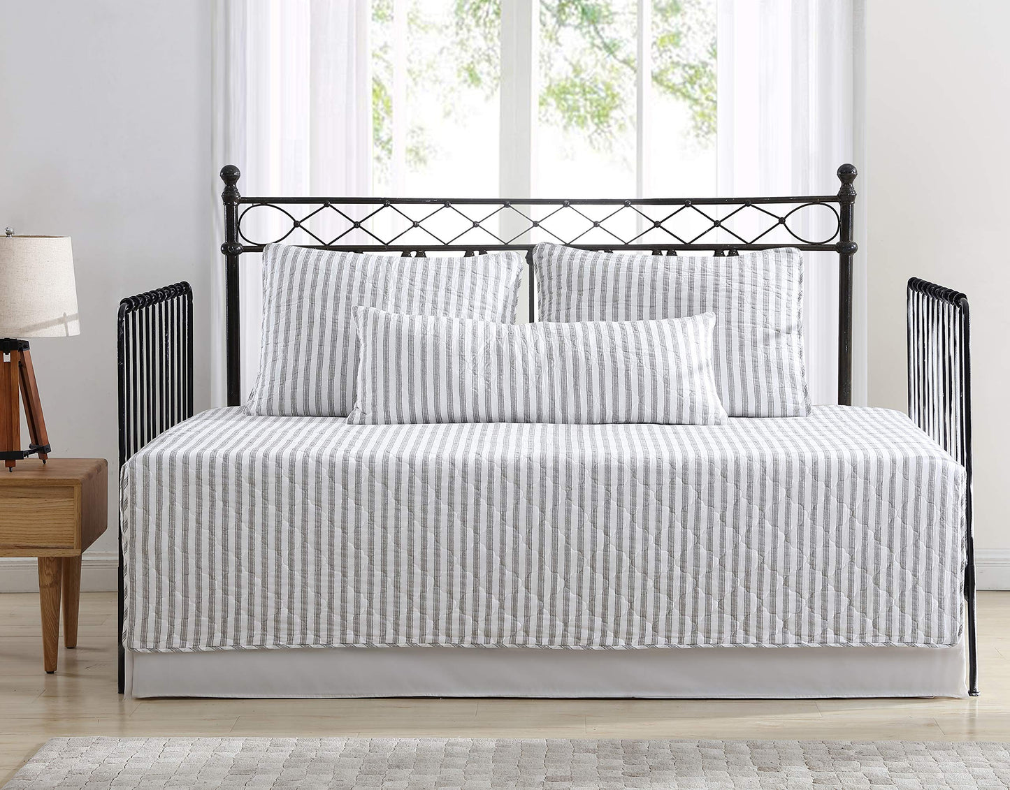 Stone Cottage - Daybed Cover Set with Shams & Breakfast Pillow Cover, Reversible & Lightweight Bedding, Pre-Washed for Extra Softness, Willow Way Grey