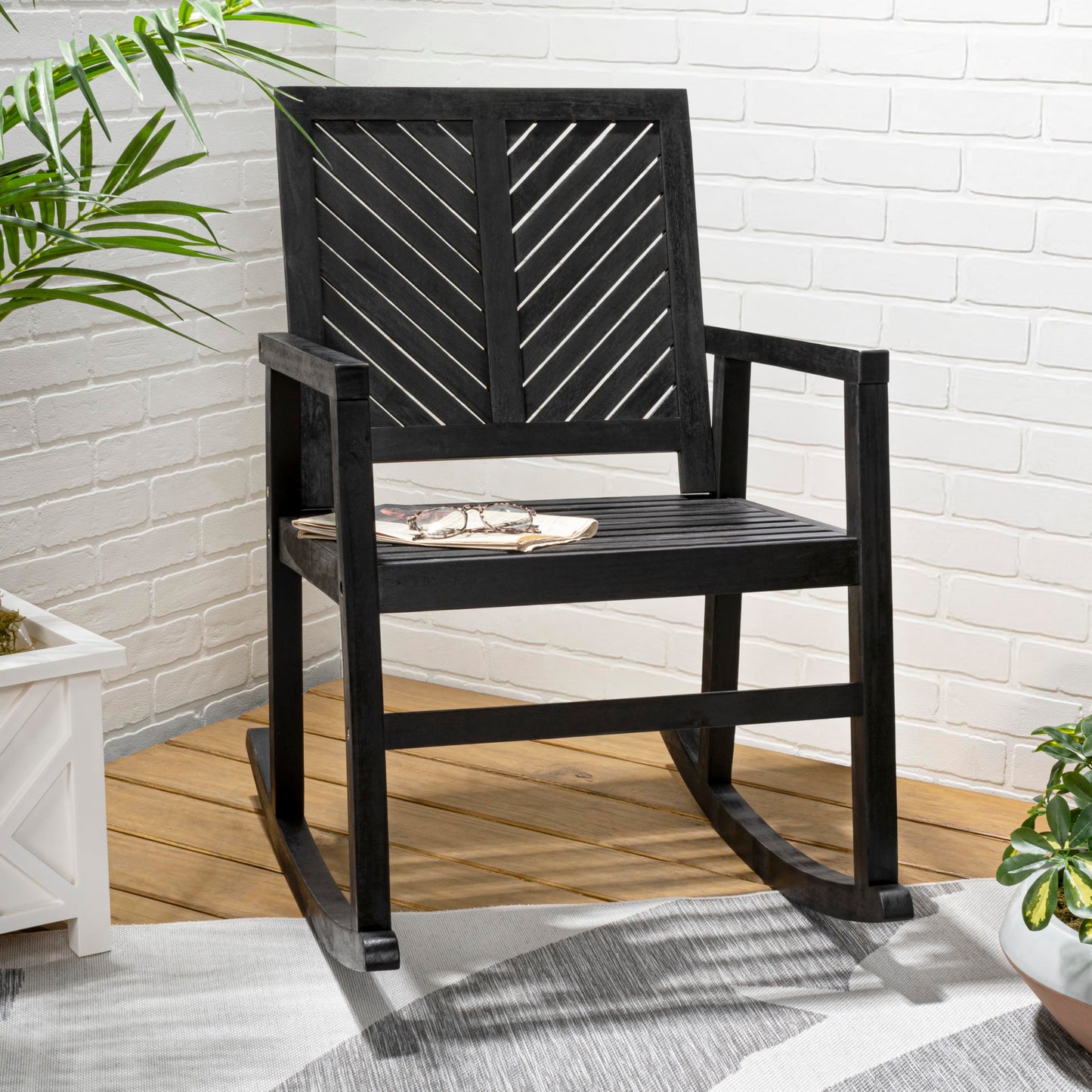 JONATHAN Y Ned Solid Acacia Wood Outdoor Rocking Chair, All-Weather Chevron High Back Porch Rocker for Patio, Deck and Garden, Farmhouse Black Finish Wood Armchair, 35" Height RCK100C