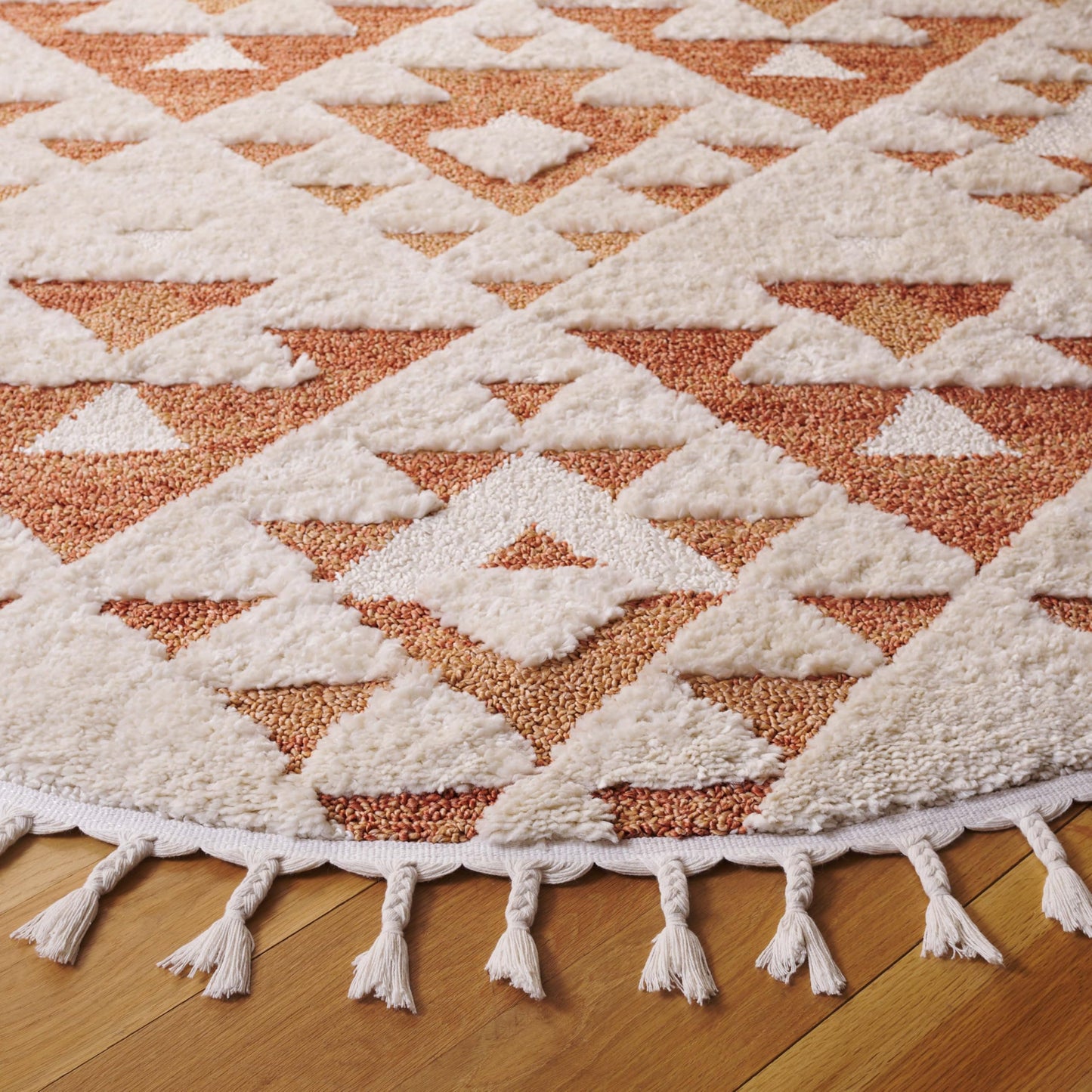 SAFAVIEH Moroccan Tassel Shag Collection Area Rug - 3' Square, Ivory & Brick Rust, Non-Shedding & Easy to Clean, Plush High-Low Texture, Ideal for Living Room, Bedroom, Dining Space (MTS688P)