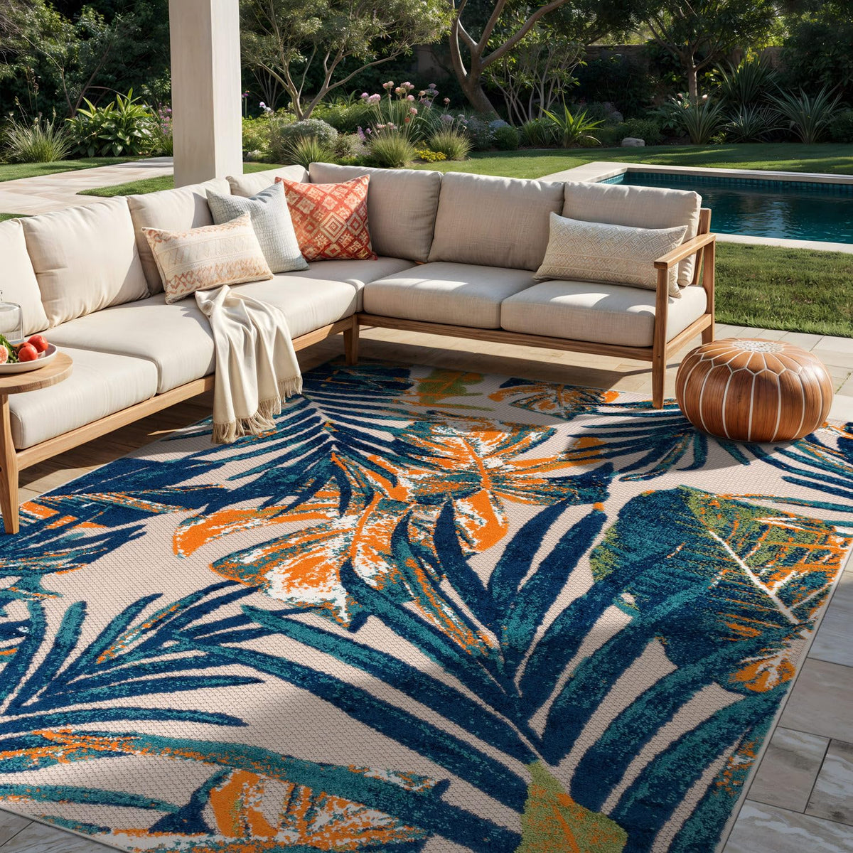 Rugshop Tropical Floral Leaves Indoor/Outdoor Area Rug Durable Polypropylene, Non-Shedding, Easy to Clean, Perfect for Patio, Backyard, Deck and Outdoor Lounge, High Traffic Areas, 5' x 7'