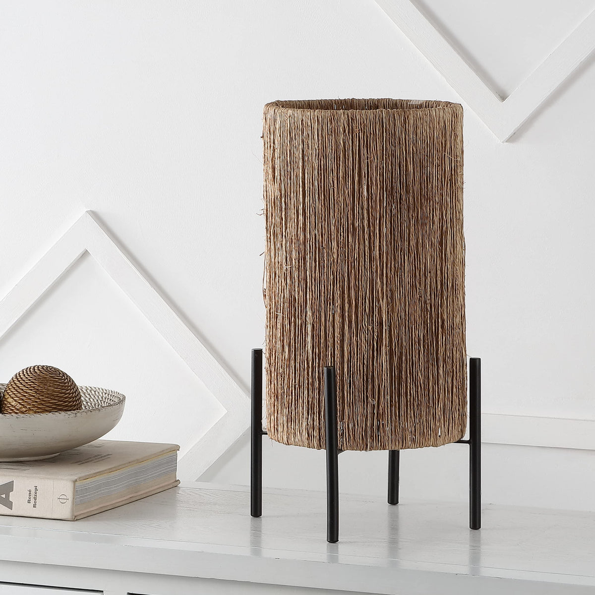 JONATHAN Y 16.5" Brown Woven Rattan LED Table Lamp, Coastal Minimalist Cylinder Accent Light for Living Room, Bedroom, Nightstand, Bohemian Style, LED Bulb Included JYL4043A