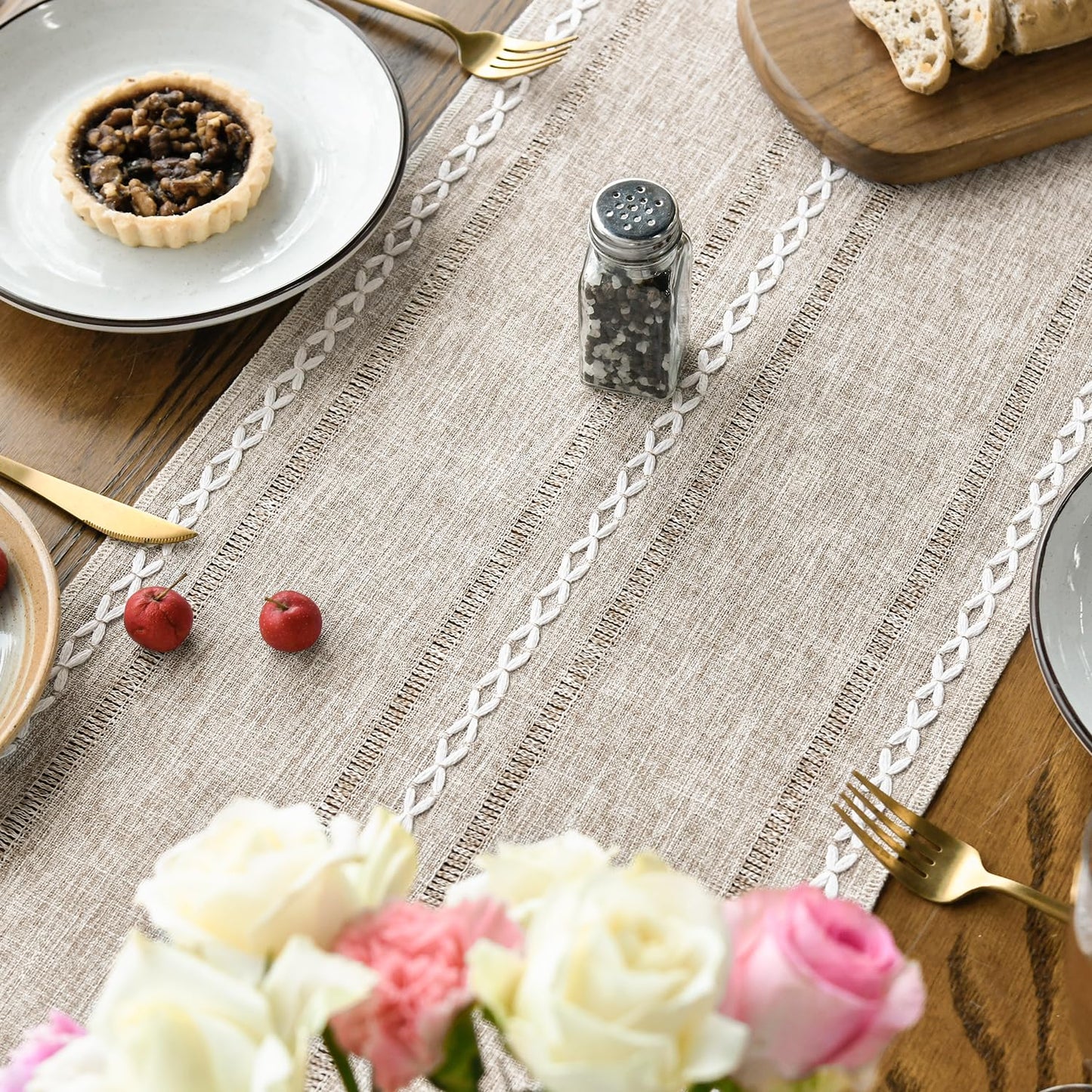 Artoid Mode Brown Rustic Cotton Linen Table Runner, Seasonal Embroidered Hollow Kitchen Dining Table Decoration for Home Party Decor 13x36 Inch