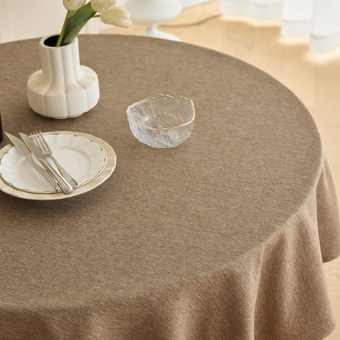 Decorelia Waterproof Kitchen Faux Linen Round Tablecloth, Decorative Fabric Burlap Texture Farmhouse Soft Table Cloth Cover for Dining Party Indoor Outdoor Use (60 Inch, Round (2-4 Seats), Coffee)