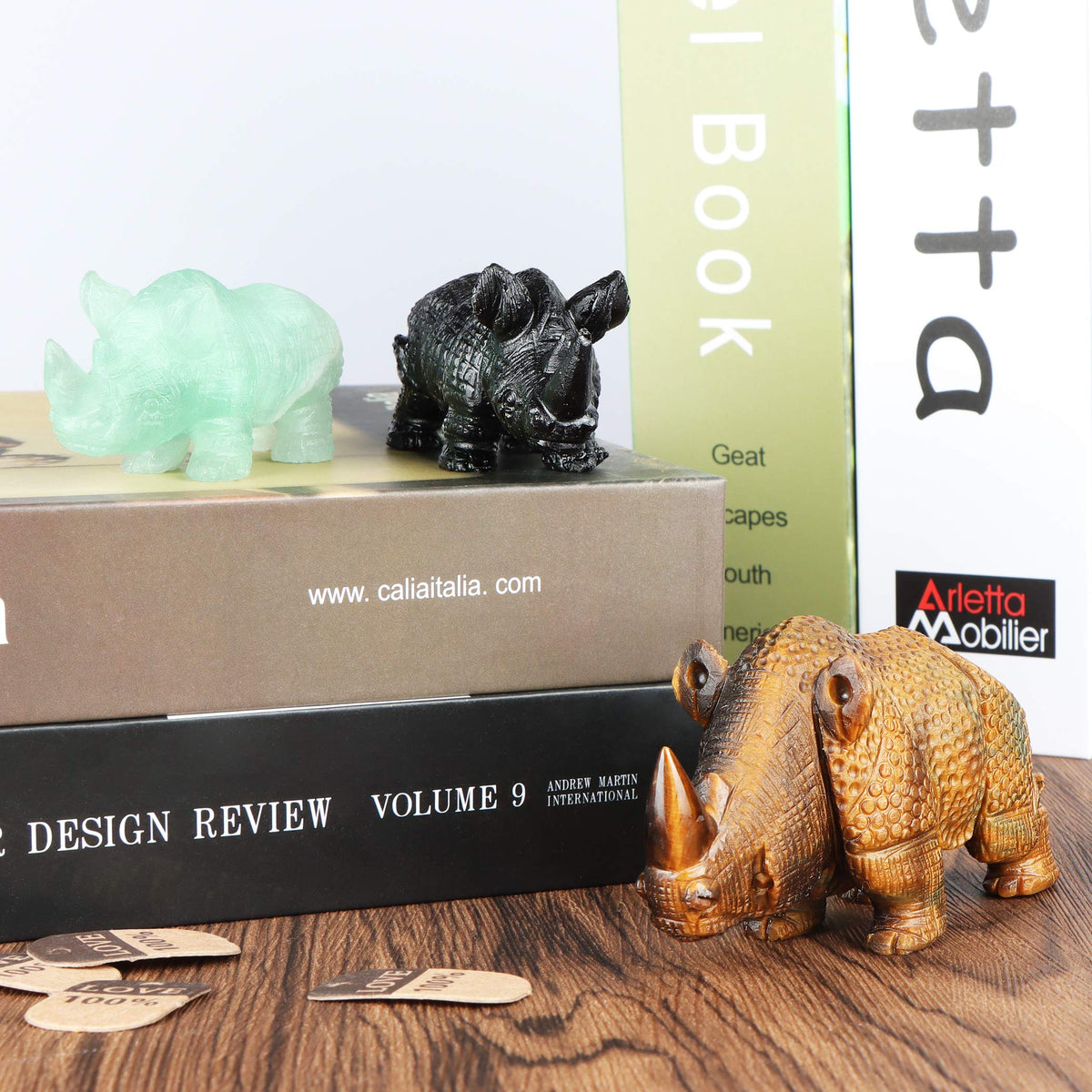 Artistone 3 inch Black Obsidian Rhino Statue, Hand Carved Gemstone Handicraft Healing Rhinoceros Animal Carving Figurine Sculpture Collectible Reiki Stones for Home,Bookshelf,Office Decoration