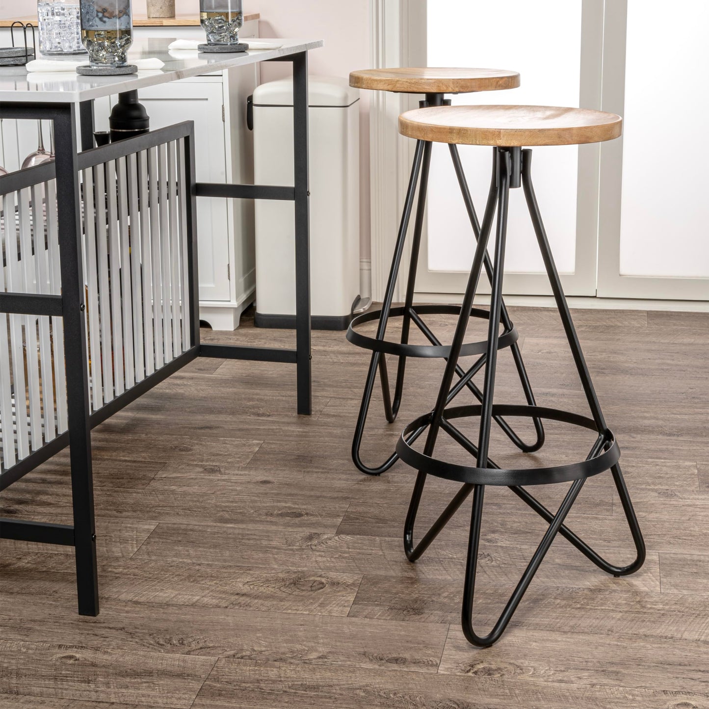 JONATHAN Y Spiroa 30" Modern Wood Backless Bar Stool, Natural Brown & Black Iron Hairpin Leg Bar Chair with Footrest for Kitchen Island and Home Bar, Minimalist Design BSL1000E