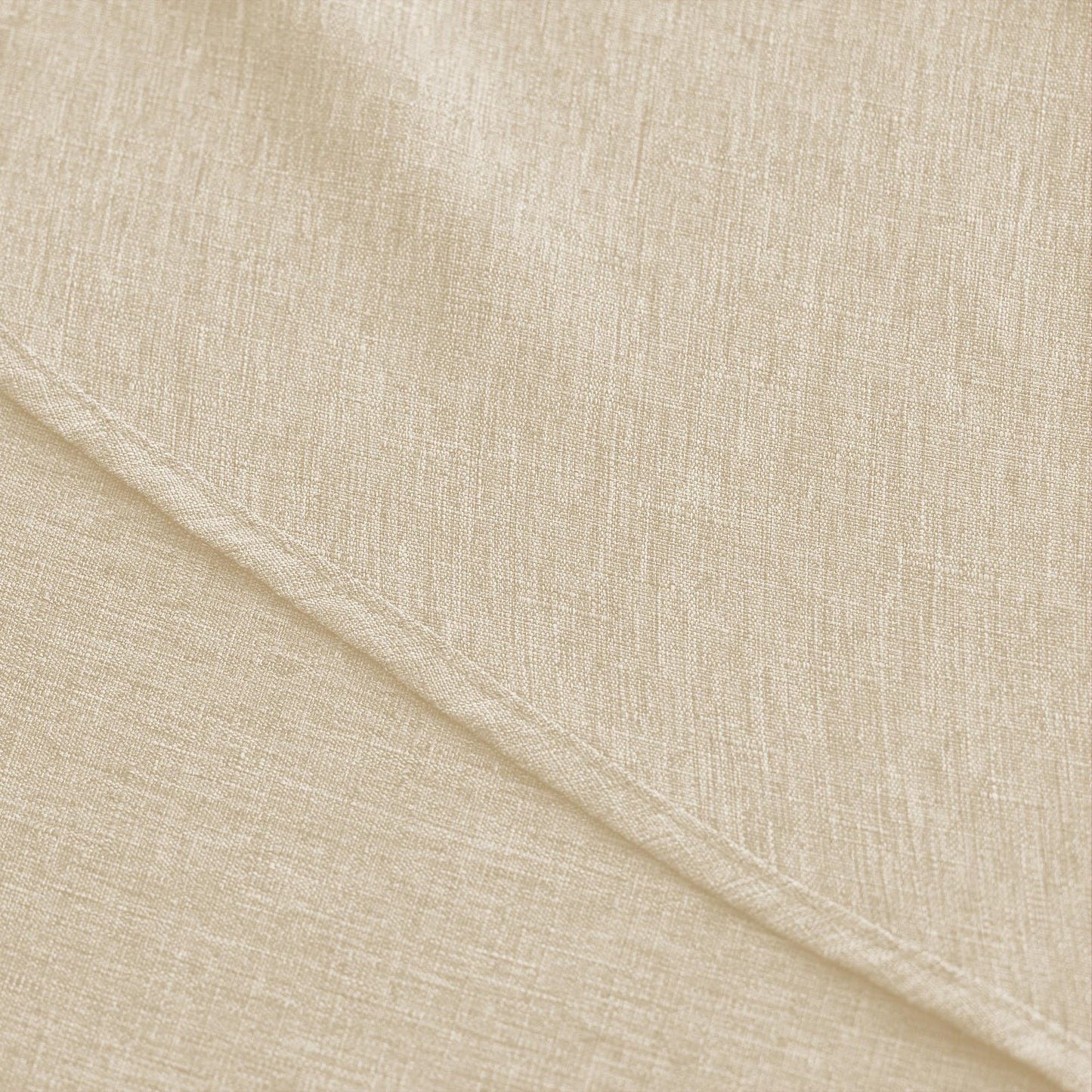 Decorelia Faux Linen Round Table Cloth 60 inch, Waterproof Decorative Fabric Anti-Scratch Texture Round Tablecloth Cover for Dining, Kitchen & Outdoor Table (60 Inch, Round (2-4 Seats), Beige)