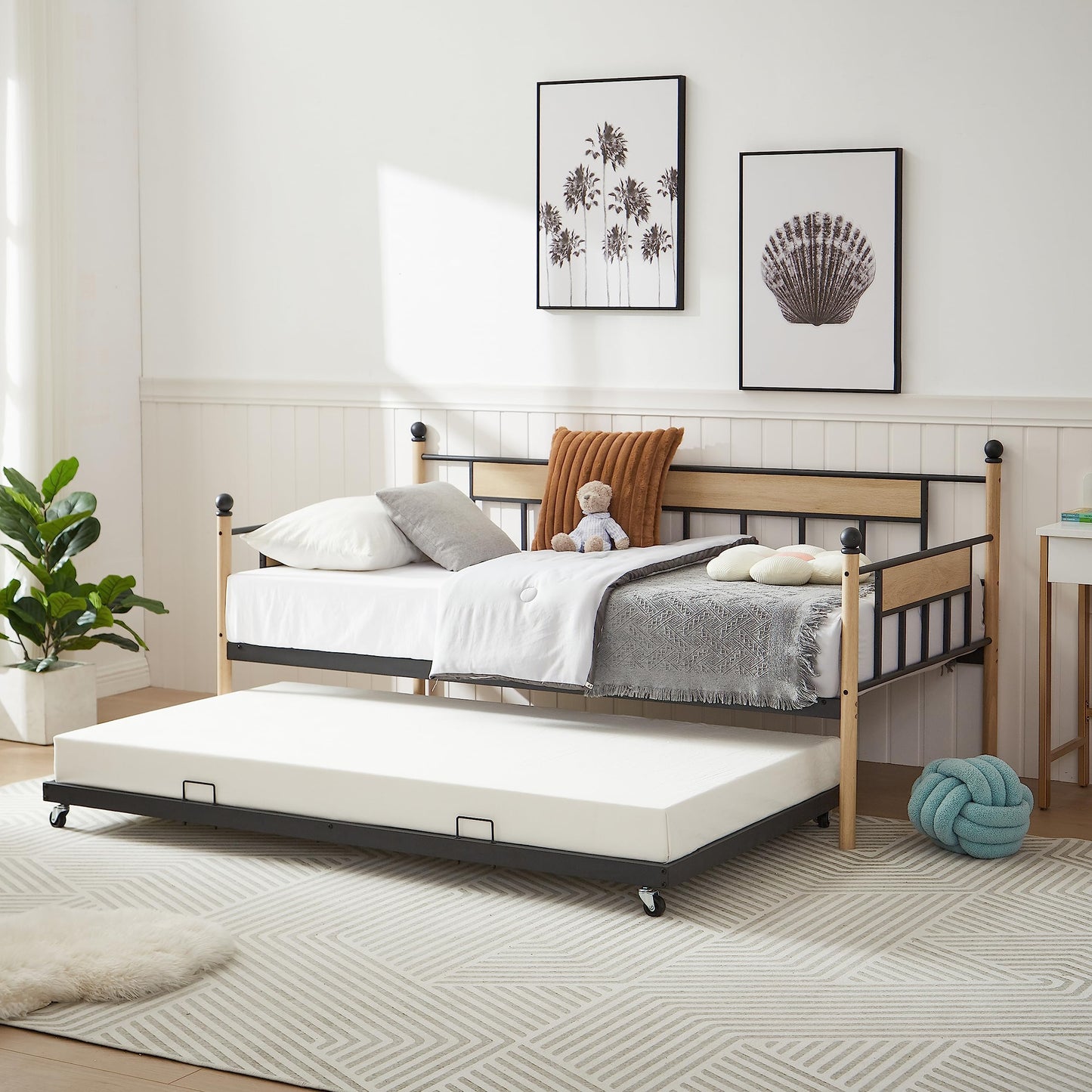 Generic Daybed, Sofa Bed Metal Framed with Trundle Twin Size, Black, 77''L x 40.6'' W x 14.5'' H