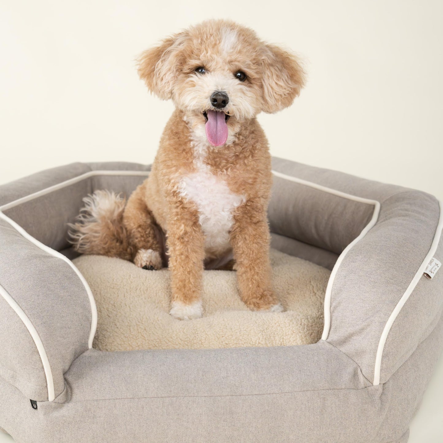 Harry Barker Hexagon Bed