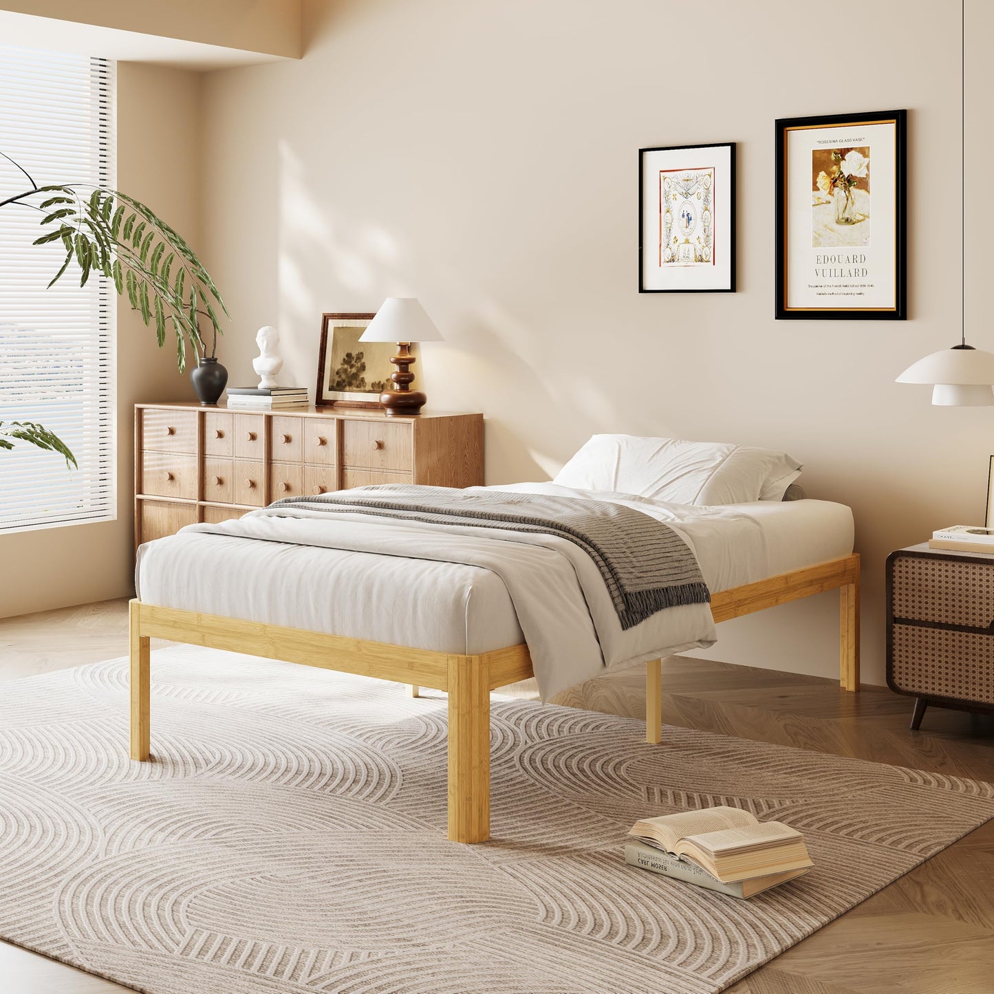 COMASACH 18 Inch Queen Wood Platform Bed，Mid-Century Wood Bed Frame Queen Size, No Box Spring Needed, Natural Finish, Easy Assembly