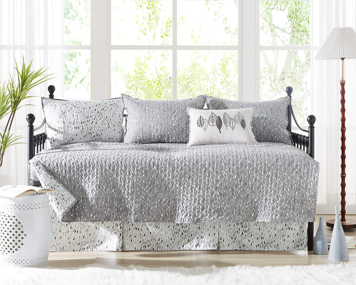 Southshore Fine Living, Inc. Twin Daybed Comforter Set, 6-Piece Bedding Set with Daybed Cover, 3 Pillow Shams, Bed Skirt, Throw Pillow - Twin Day Bed Quilt Set, Botanical Leaves Grey
