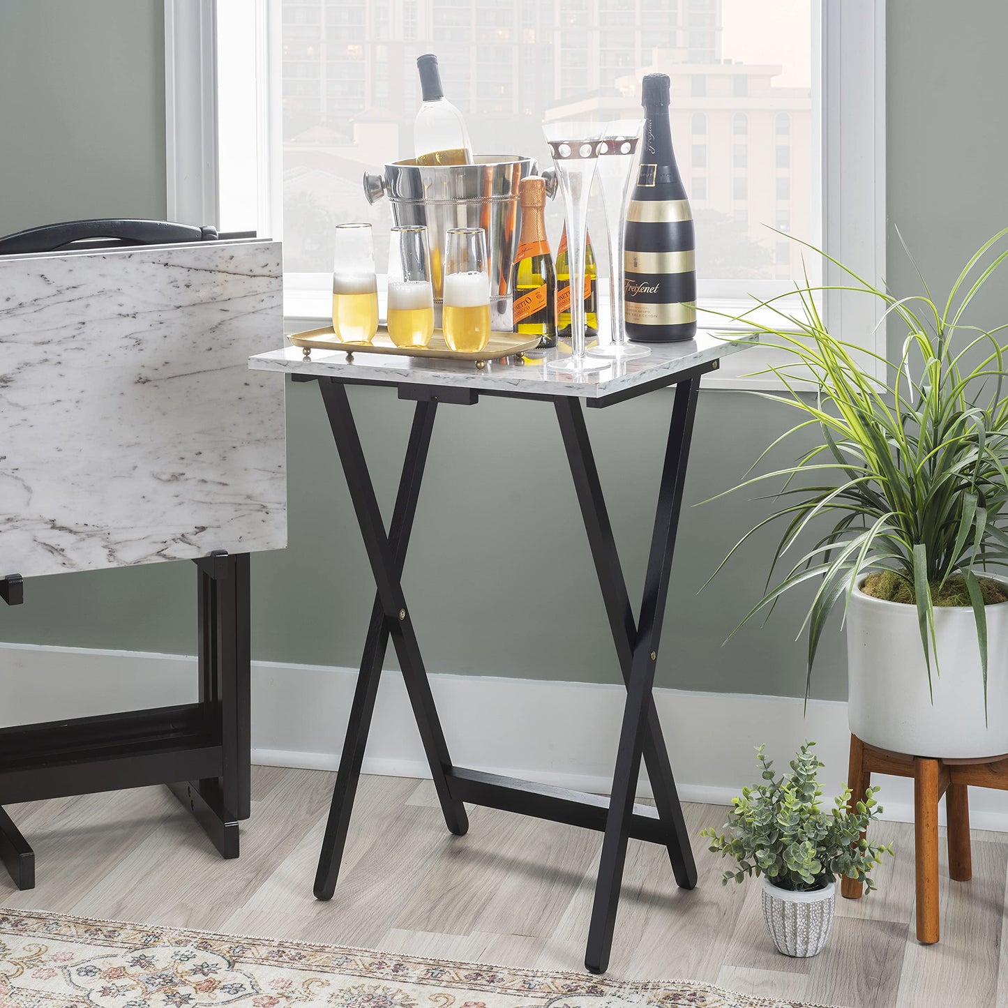 Linon Tray Table Set, 15.75"D x 18.9"W x 26.38"H, White