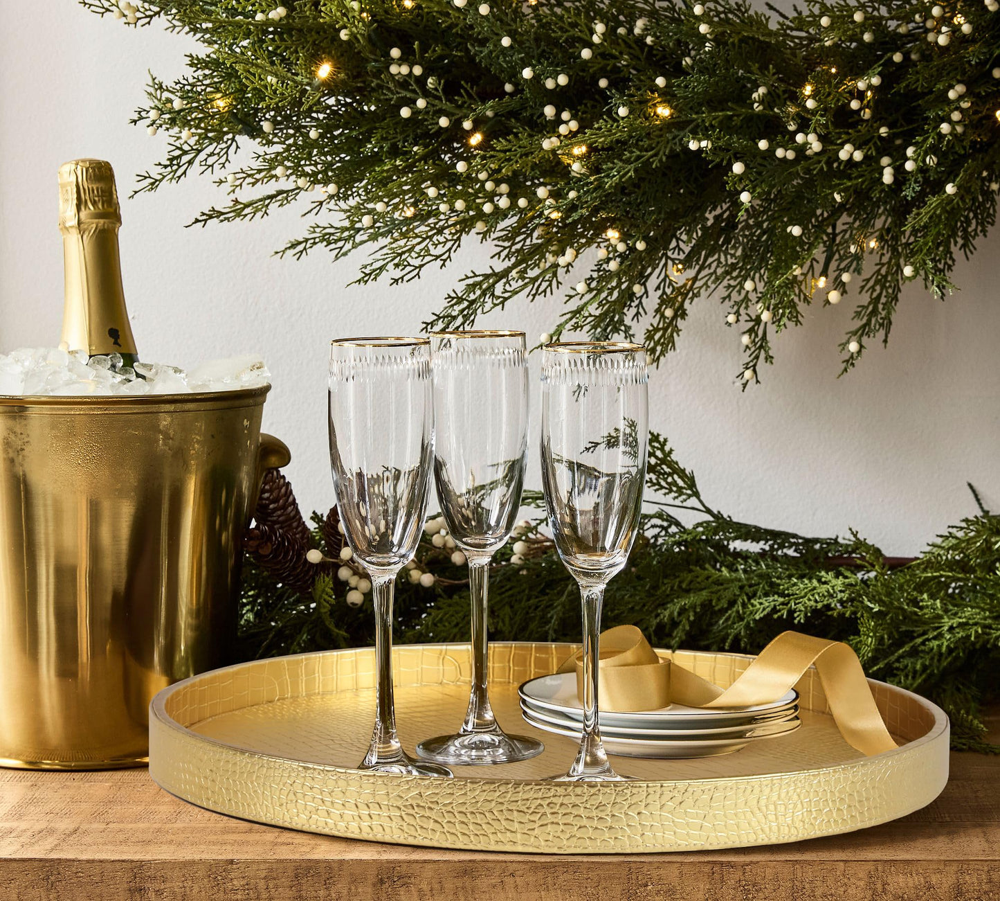 HofferRuffer Round Serving Tray 20'', Elegant Faux Leather Circle Ottoman Table Tray, Serve Tea Coffee Breakfast in Bedroom Living Room Kitchen (Gold, 20")