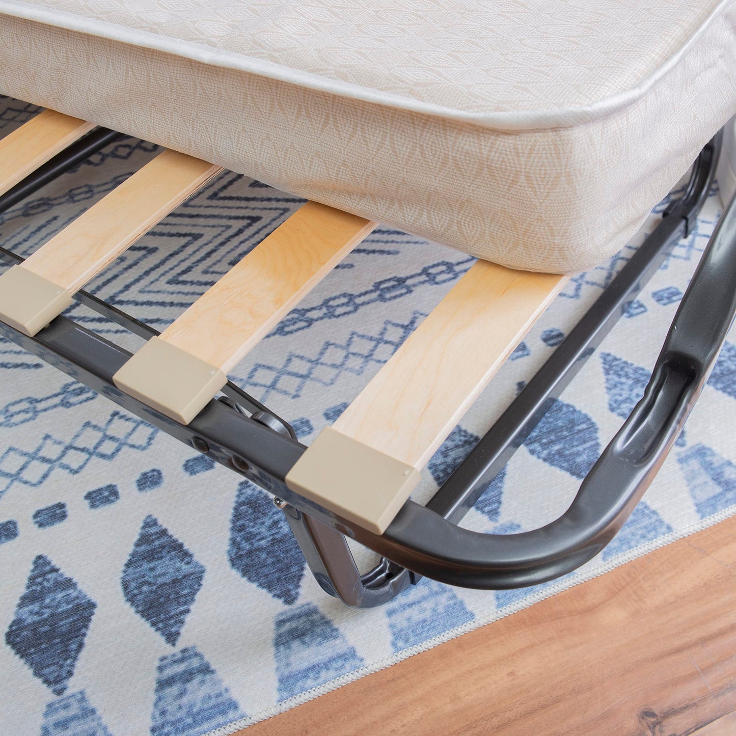 Linon Home Dcor Linon Memory Foam Luxor Folding Bed, Twin, Beige