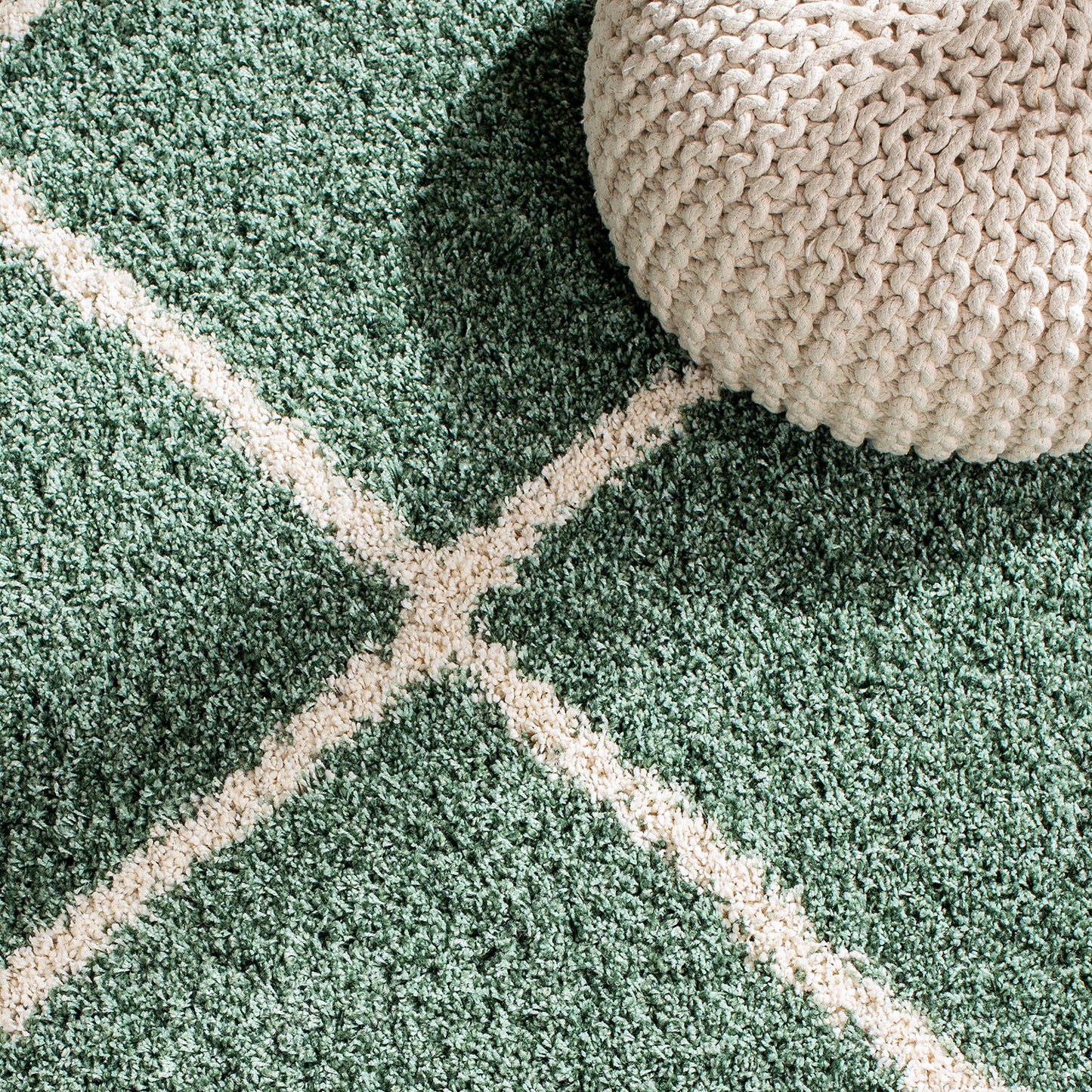 SAFAVIEH Hudson Shag Collection Accent Rug - 2' x 3', Green & Ivory, Modern Trellis Design, Non-Shedding & Easy Care, 2-inch Thick Ideal for High Traffic Areas in Foyer, Living Room, Bedroom (SGH281Y)